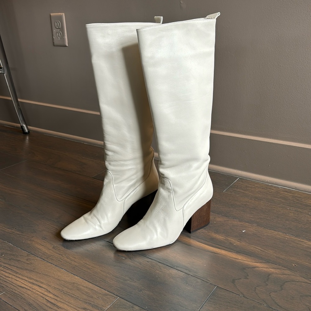Gorgeous supple leather boots by Massimo Dutti